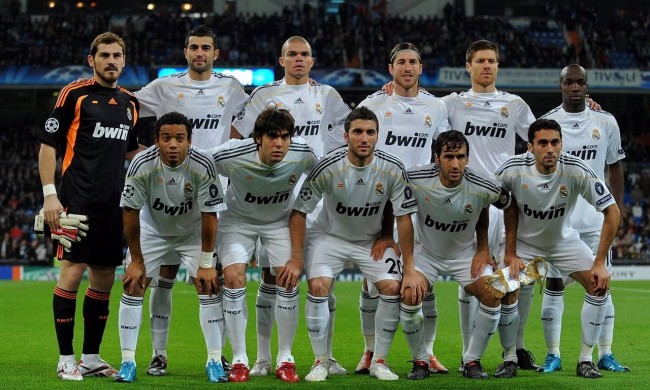 热议！韩国全能国脚遭中超多队哄抢，浙江在列，买断费100万美元（韩国全能国脚成中超香饽饽，浙江参与争夺，买断价100万美元）