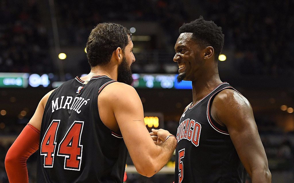 TA：从救火英雄到被边缘化，马尔穆什未能顺利融入曼城体系（TA：从临危受命到遭边缘化，马尔穆什始终未能融入曼城战术体系）