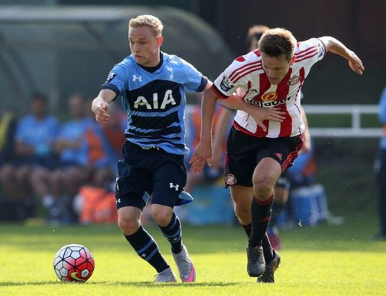 C罗新联赛完成帽子戏法（C罗在新联赛上演帽子戏法）