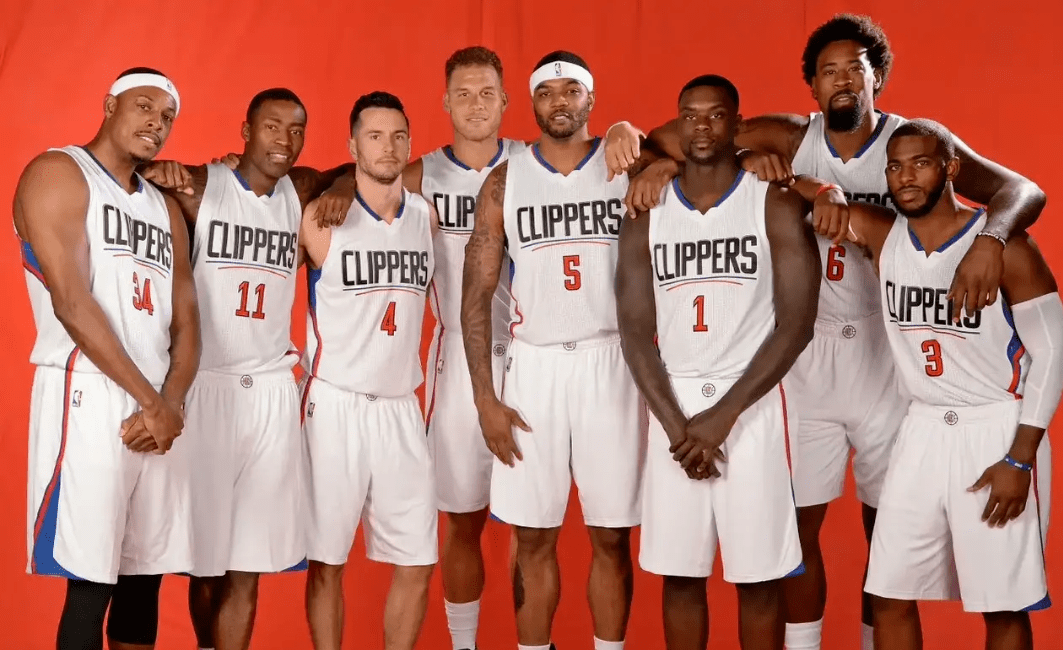 小蜘蛛：如果多进几球，终场阶段本可以踢得不那么惊险（小蜘蛛：若能再进几球，收官阶段就不至于如此惊险）